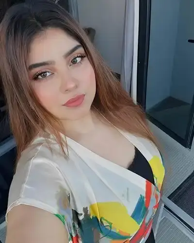 Call Girl Gudha Malani
